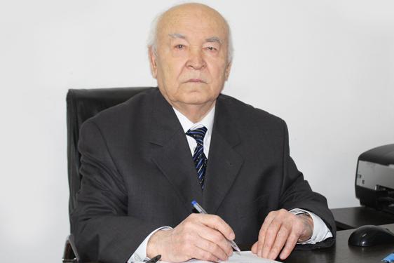 Abdunaim B. Babaev 